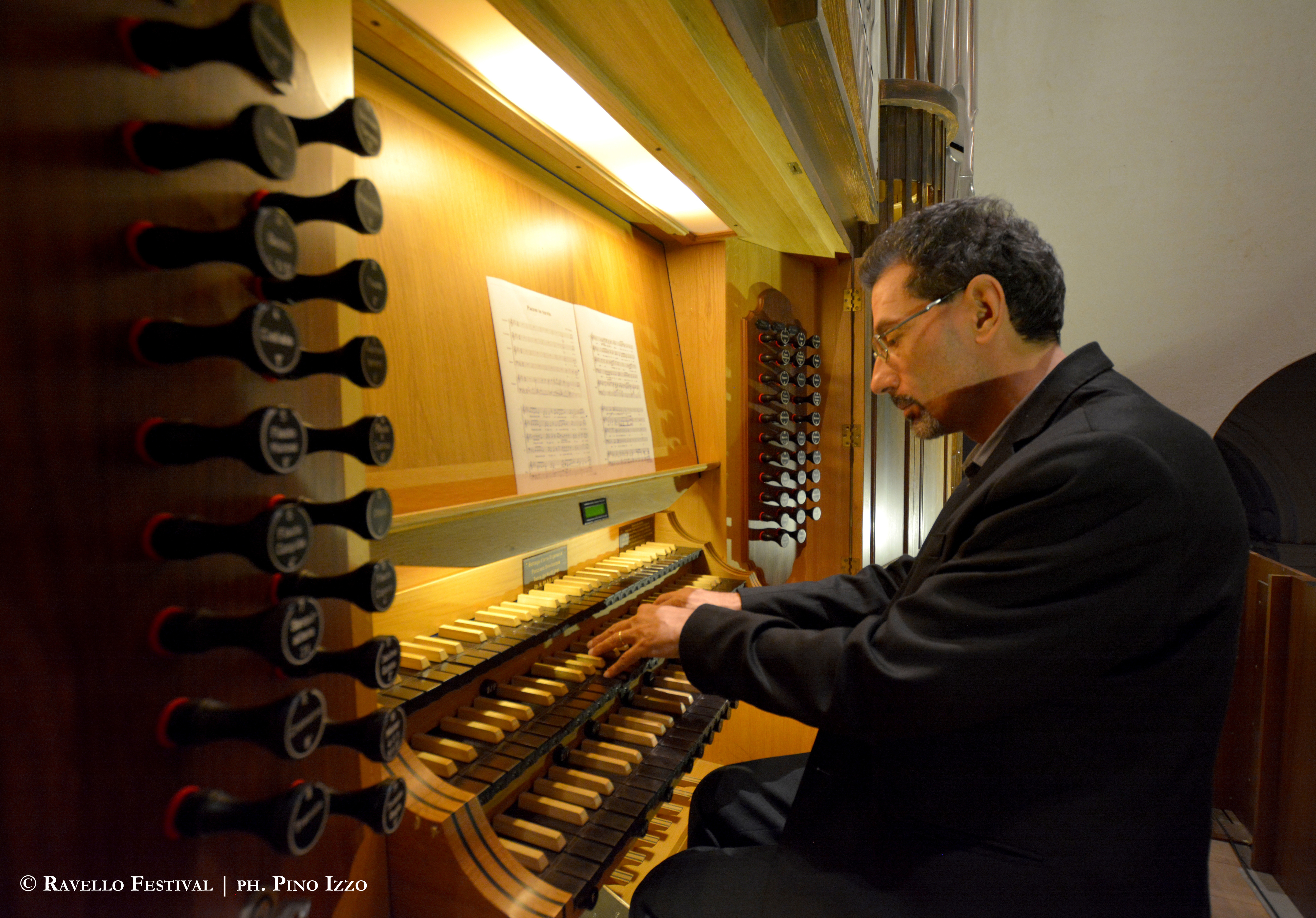 EX TENEBRIS AD LUCEM